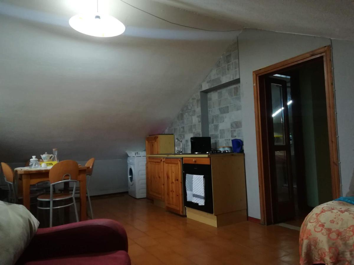 Ferienwohnung Mansarda Roulette Saint-Vincent Exterior foto